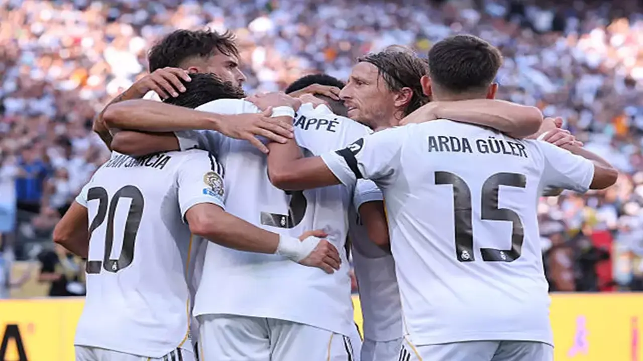 مباراة ريال مدريد وألكوركون: مورينيو يعود في أول ظهور له اليوم